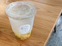 油柑气泡水-有可咖啡