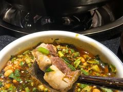 泉水大花鲢-小饕荟雅安贡椒鱼鲜馆(广福桥店)