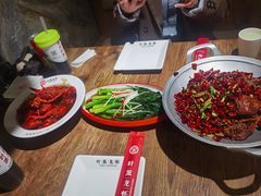 -叶派龙虾•招牌香辣蟹·海鲜(中海国际店)