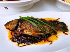 葱烤鲫鱼-蘭奢雅集·江浙菜(青山江滩店)