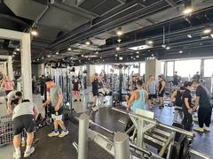 -OXYGYM 奥美氧舱运动中心(领展购物广场·中关村店)