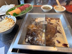 -皇城老妈·大连海鲜火锅(港湾店)