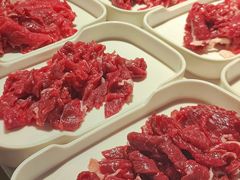 -天成·潮州牛肉脆肉鱼生蚝自助火锅