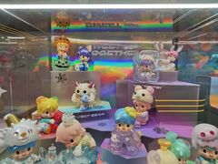 -泡泡玛特POPMART(蓝色港湾店)