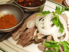 -纳鲁孜·新疆特色餐厅(上海悦荟广场店)