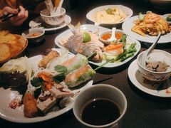 -大头虾越式风味餐厅(光明广场店)