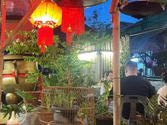 -大树下海鲜饭店