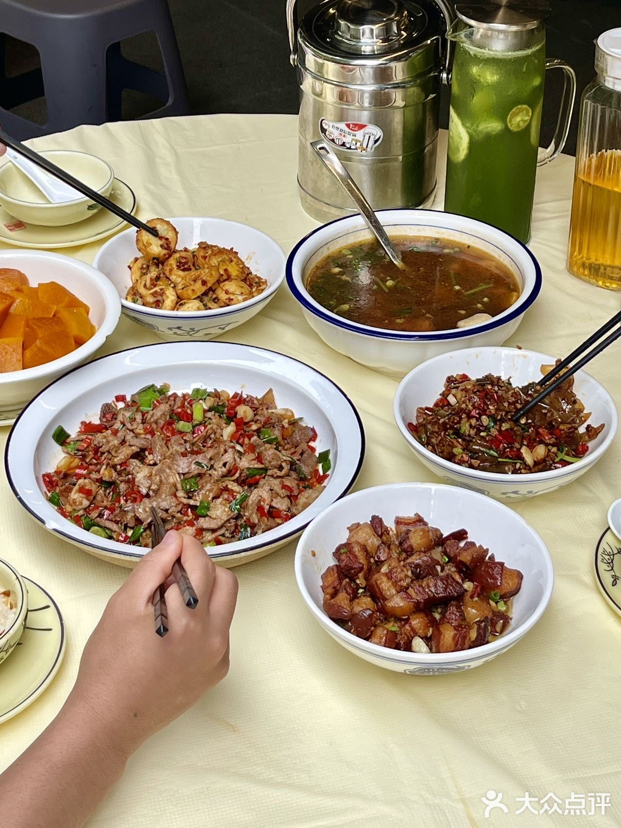 这家湘菜就是业内天花板吧！！