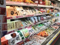 -利群集团乳山购物广场有限公司