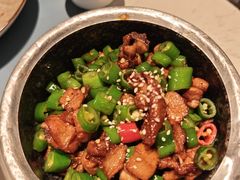 石锅辣子鸡-荣小馆(临海世纪花城店)