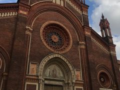 -文艺复兴百货(米兰大教堂广场店)