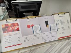 -UNI UNI(环亚凯瑟琳店)