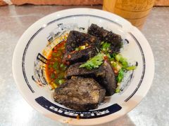 -黑白电视长沙小吃(悦汇城店)