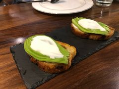 牛油果烤面包配酸奶-1861意大利餐厅(文化广场店)
