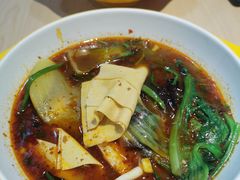 -小谷姐姐麻辣拌·麻辣烫(三里屯泰悦豪庭店)