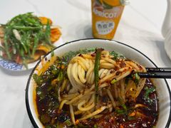 -德元兰州纯汤牛肉面(深圳首店)