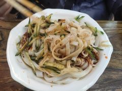 -河洛王三米皮(泉舜购物中心店)