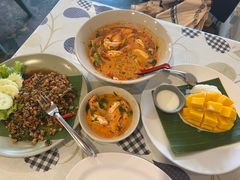 -Pakorn's Kitchen