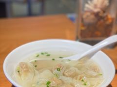 上海鲜肉小馄饨-姚面记·海派家常菜(恒基名人购物中心店)