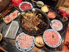 -周小明火锅(黑金冠社区店)