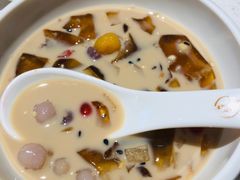 奶茶冰粉-串一火锅(赛格国际购物中心店)