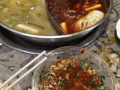 -肖肖酸萝卜鱼火锅(总店)