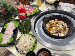 -霸王牛火锅烤肉(八廓商城店)