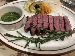 -Mark&Mars Restaurant