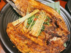 香茅草烤罗非鱼-麒麟风烤牛肉·云南烧烤小排档(丹凤街店)