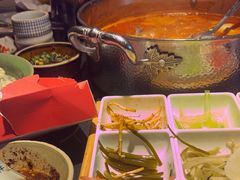 -野山舂·贵州现舂酸汤牛肉(东山店)