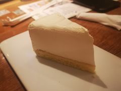 -必胜客(打浦桥日月光店)