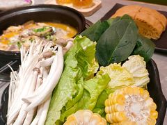 -品也·鲍鱼鸡火锅(皇庭广场店)