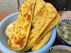 -铁谢李松祖传羊肉汤馆