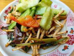 -老方桌烂蹄花川菜馆(九龙坡店)