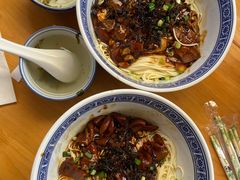 -沪西老弄堂面馆(定西路店)