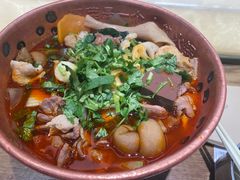 -成都你六姐·牛肉冒菜(城市集市合生汇店)