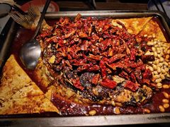 重庆豆花烤鱼-探鱼·鲜青椒爽麻烤鱼(西南商都店)