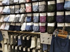 -优衣库(石家庄裕华万达广场店)