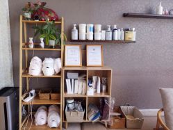 -JNK皮肤管理中心