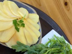 -田村·酸汤鲜牦牛肉火锅(布达拉宫广场店)