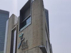-上海世纪汇广场