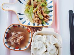 -鲸育宝宝月嫂(徐汇店)
