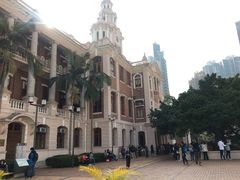 -香港大学