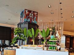 -松咖啡自助餐厅·松北香格里拉