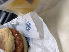 -麦当劳(虹桥南丰城店)