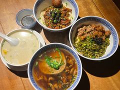 -沪西老弄堂面馆(定西路店)