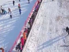 -济南卧虎山滑雪场