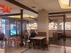 -阿瓦山寨·湘菜现炒·剁椒鱼头王(咸阳总店)