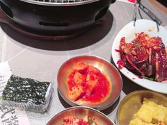 -草家酱蟹炭火烤肉店(珲春南路一店)