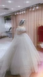 点击看大图 -曼青婚纱礼服馆